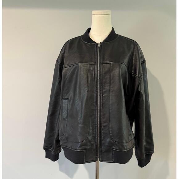 Abercrombie and Fitch Black Vegan Leather Utility Bomber Jacket - Size Large - Picture 1 of 6